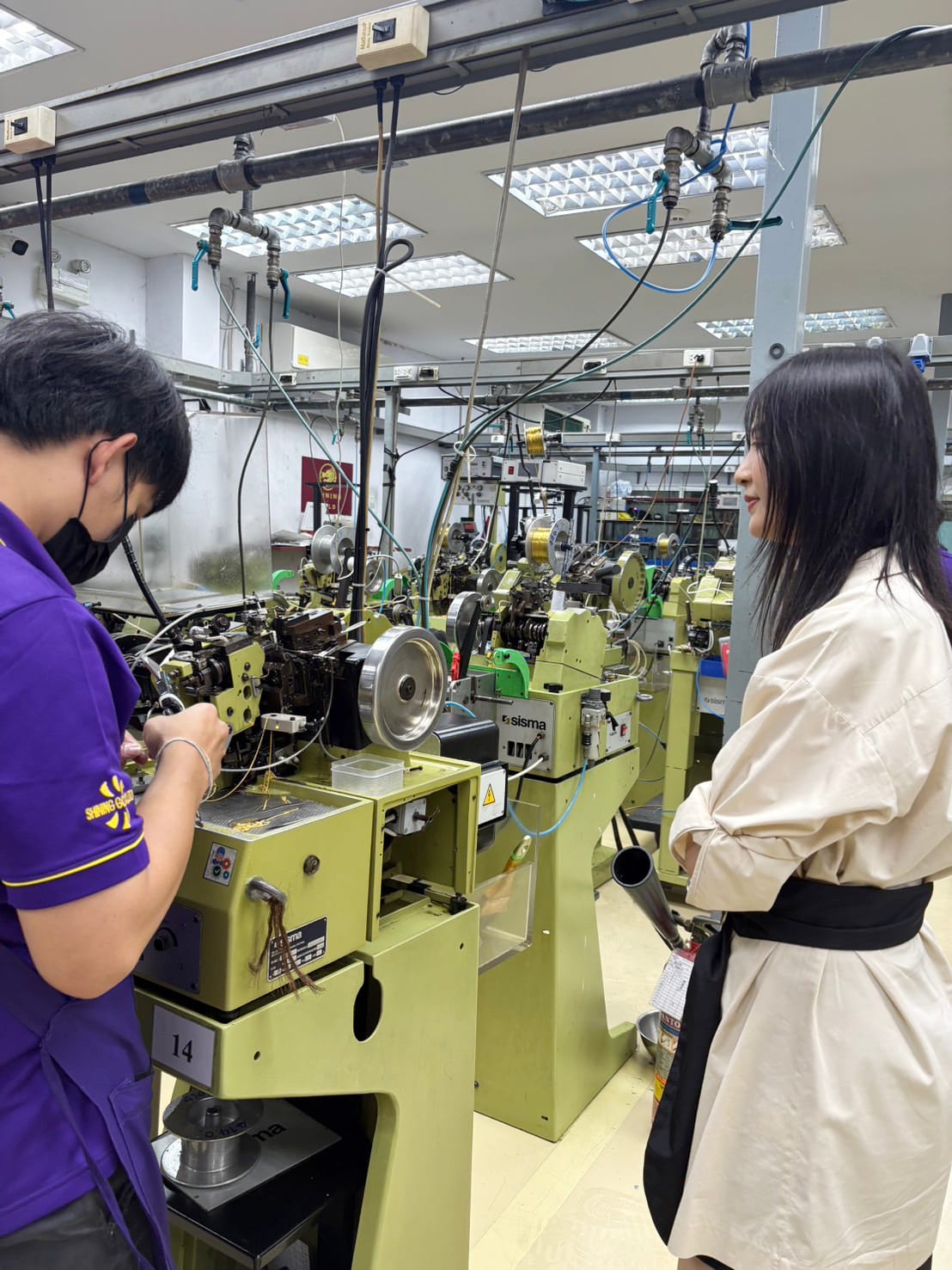 ทายาทรุ่นสาม 'Shining Gold'  กับการเปลี่ยนวิกฤตเป็นโอกาส  ด้วยการหาน่านน้ำสีครามในธุรกิจทองคำ